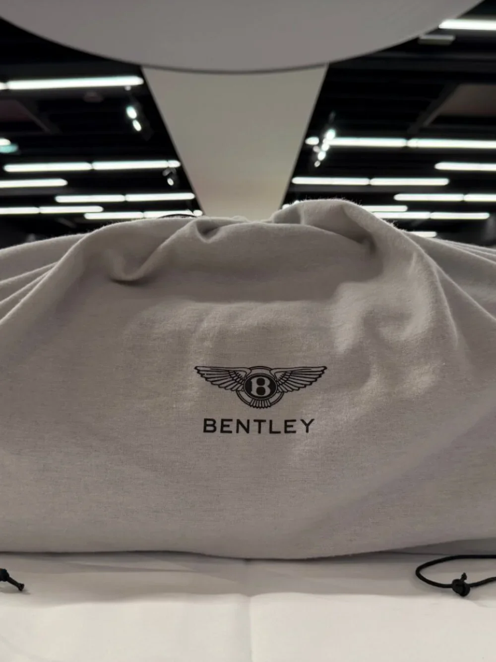 Bentley Overnight Bag LIKE NEW